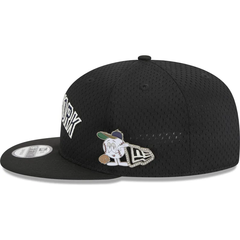 lippikset-littea-musta-snapback-9fifty-post-up-pin-new-york-yankees-mlb-new-era