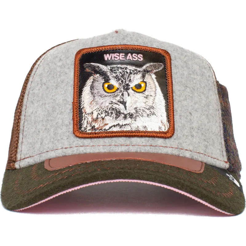 lippikset-kaareva-rekka-harmaa-snapback-cum-laude-ass-play-the-farm-goorin-bros
