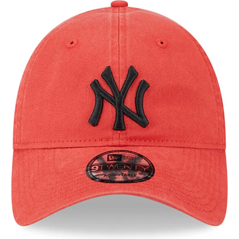 lippikset-kaareva-punainen-saadettava-nauha-9twenty-league-essential-new-york-yankees-mlb-new-era lippikset-kaareva-punainen-saadettava-nauha-9twenty-league-essential-new-york-yankees-mlb-new-era