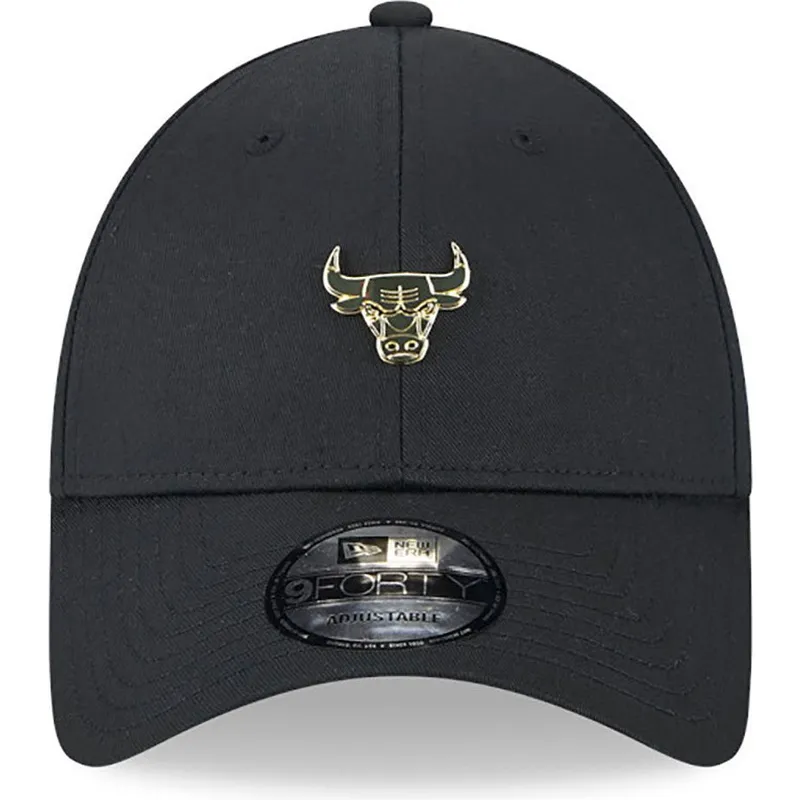 lippikset-kaareva-musta-saadettava-nauha-9forty-pin-chicago-bulls-nba-new-era