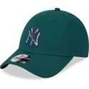 lippikset-kaareva-vihrea-saadettava-nauha-9forty-check-infill-new-york-yankees-mlb-new-era