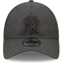 lippikset-kaareva-musta-saadettava-nauha-9twenty-gore-tex-new-york-yankees-mlb-new-era