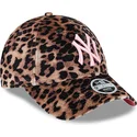 lippikset-kaareva-leopardi-saadettava-nauha-rosa-9forty-velour-new-york-yankees-mlb-new-era