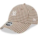 lippikset-kaareva-ruskea-saadettava-nauha-9forty-houndstooth-new-york-yankees-mlb-new-era