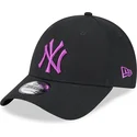 lippikset-kaareva-musta-saadettava-nauha-9forty-league-essential-new-york-yankees-mlb-new-era