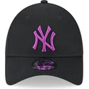 lippikset-kaareva-musta-saadettava-nauha-9forty-league-essential-new-york-yankees-mlb-new-era