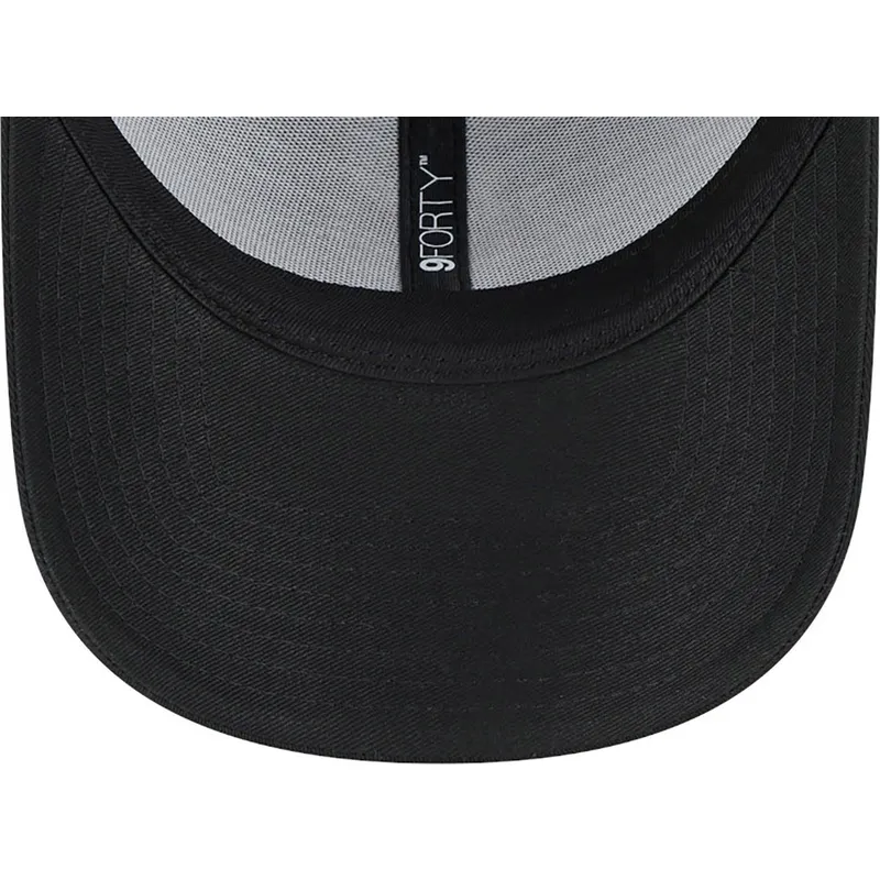 lippikset-kaareva-musta-saadettava-nauha-9forty-league-essential-new-york-yankees-mlb-new-era
