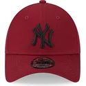 lippikset-kaareva-punainen-saadettava-nauha-9forty-league-essential-new-york-yankees-mlb-new-era
