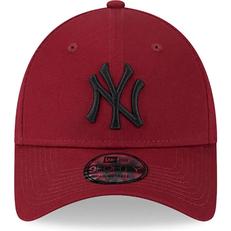 lippikset-kaareva-punainen-saadettava-nauha-9forty-league-essential-new-york-yankees-mlb-new-era lippikset-kaareva-punainen-saadettava-nauha-9forty-league-essential-new-york-yankees-mlb-new-era