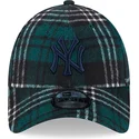lippikset-kaareva-vihrea-saadettava-nauha-9forty-check-new-york-yankees-mlb-new-era