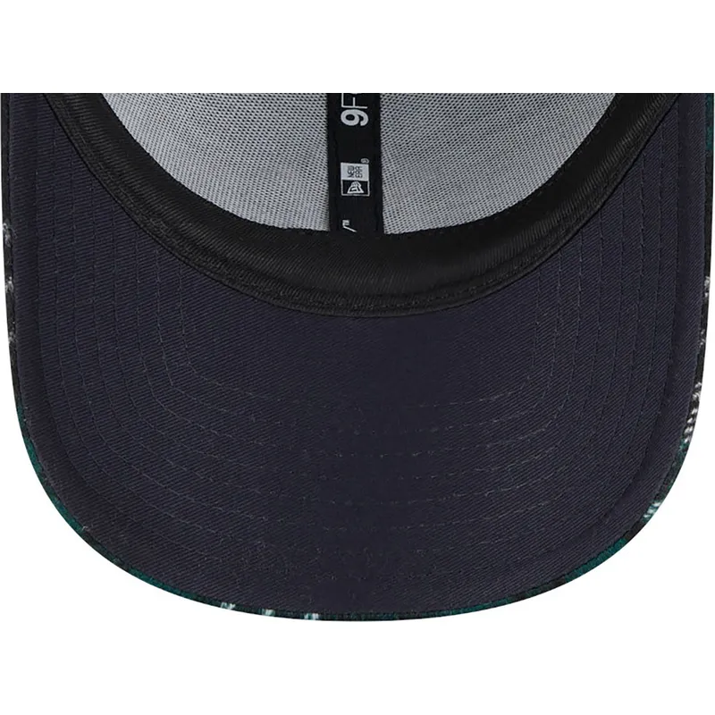 lippikset-kaareva-vihrea-saadettava-nauha-9forty-check-new-york-yankees-mlb-new-era lippikset-kaareva-vihrea-saadettava-nauha-9forty-check-new-york-yankees-mlb-new-era