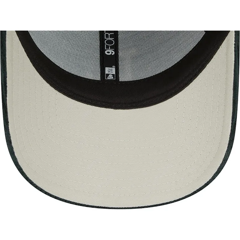 lippikset-kaareva-vihrea-saadettava-nauha-9forty-wide-cord-los-angeles-dodgers-mlb-new-era lippikset-kaareva-vihrea-saadettava-nauha-9forty-wide-cord-los-angeles-dodgers-mlb-new-era