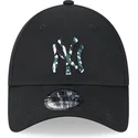 lippikset-kaareva-musta-saadettava-nauha-9forty-seasonal-infill-new-york-yankees-mlb-new-era