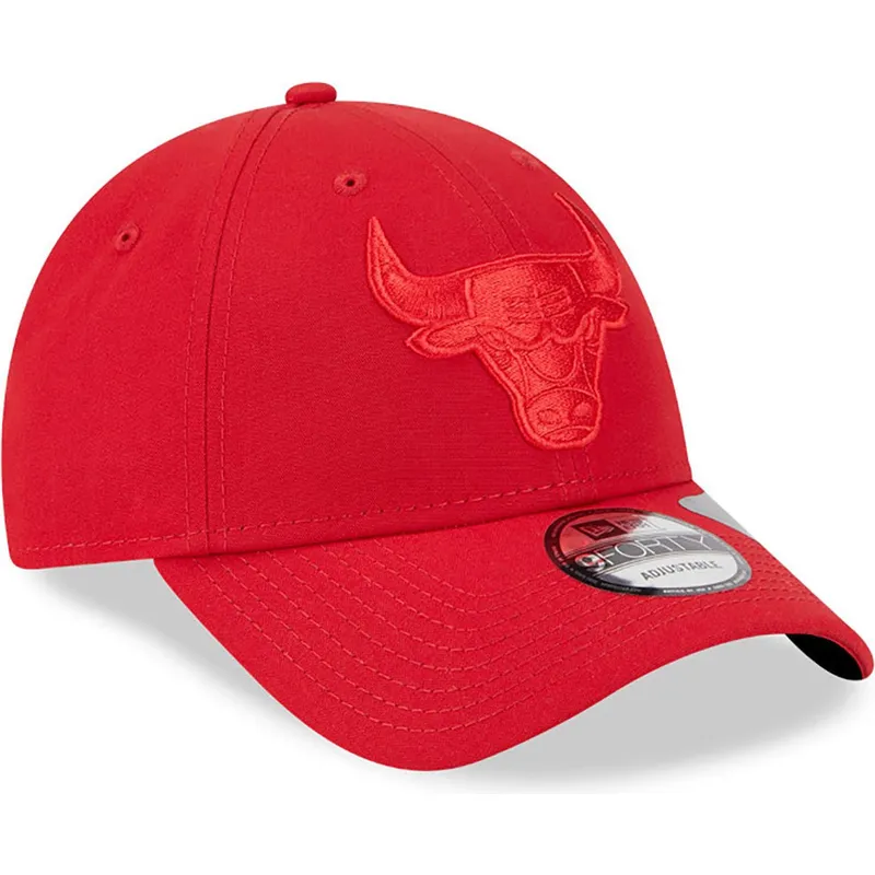 lippikset-kaareva-punainen-saadettava-nauha-9forty-repreve-outline-chicago-bulls-nba-new-era