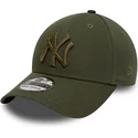 new-era-curved-brim-green-logo-39thirty-league-essential-new-york-yankees-mlb-green-fitted-cap