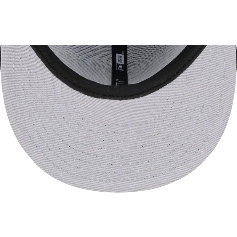 lippikset-littea-musta-snapback-9fifty-tip-off-2023-chicago-bulls-nba-new-era