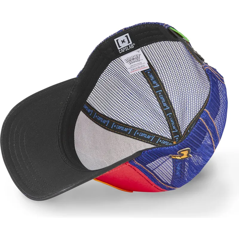 lippikset-kaareva-rekka-punainen-snapback-loo7-ma2-marvin-marsilainen-looney-tunes-capslab