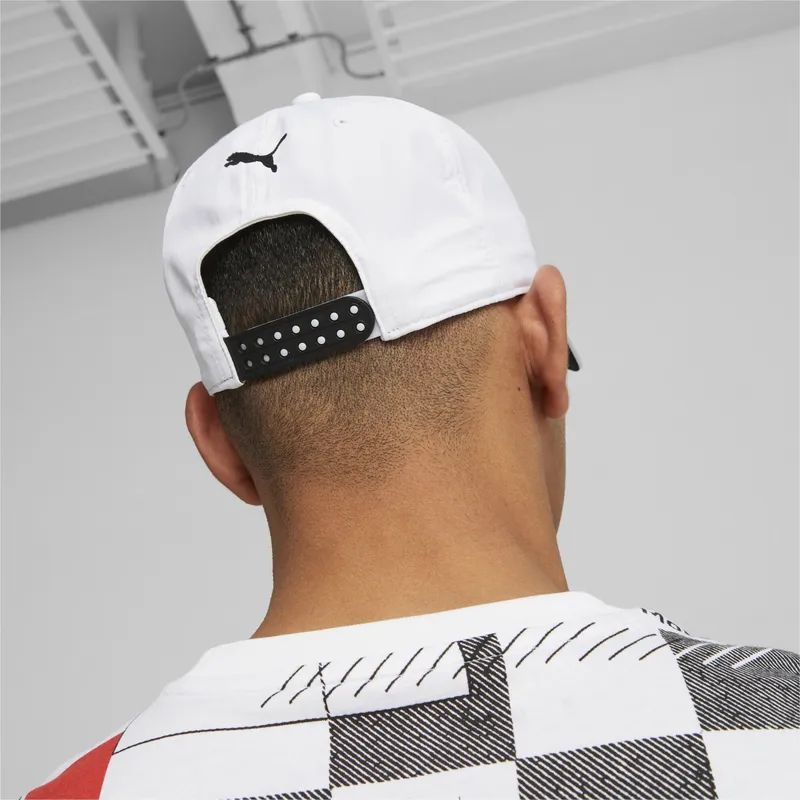 lippikset-kaareva-valkoinen-snapback-motorsport-bb-bmw-puma