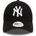 lippikset-kaareva-musta-saadettava-nauha-9twenty-league-essential-new-york-yankees-mlb-new-era
