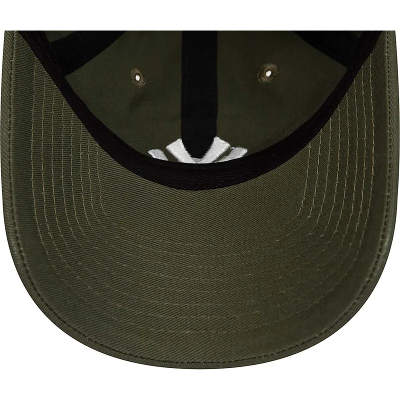 lippikset-kaareva-vihrea-saadettava-nauha-9twenty-league-essential-new-york-yankees-mlb-new-era