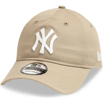New Era Curved Brim 9TWENTY League Essential New York Yankees MLB Light Brown Adjustable Cap