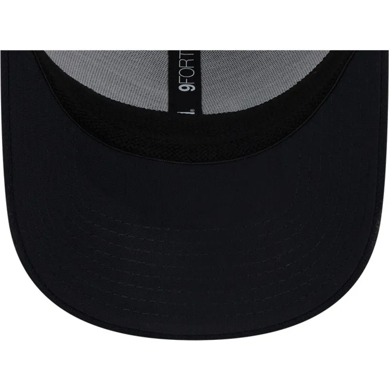 lippikset-kaareva-rekka-laivastonsininen-snapback-9forty-stretch-snap-tab-new-york-yankees-mlb-new-era