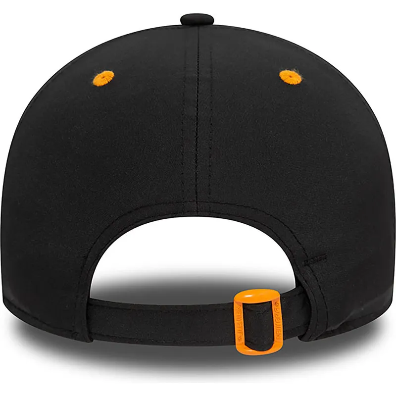 lippikset-kaareva-musta-saadettava-nauha-9forty-contrast-piping-mclaren-racing-formula-1-new-era lippikset-kaareva-musta-saadettava-nauha-9forty-contrast-piping-mclaren-racing-formula-1-new-era