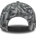 lippikset-kaareva-maastokuvio-snapback-9forty-mclaren-racing-formula-1-new-era