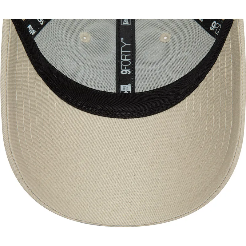 lippikset-kaareva-beige-saadettava-nauha-9forty-seasonal-colour-vespa-piaggio-new-era