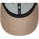 lippikset-kaareva-ruskea-saadettava-nauha-9forty-essential-new-era