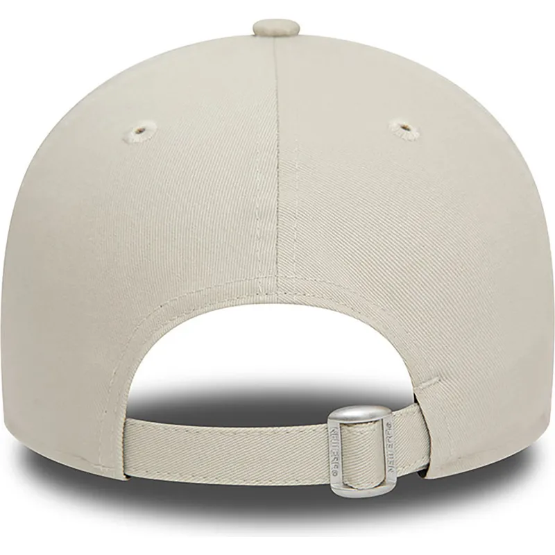 lippikset-kaareva-beige-saadettava-nauha-9forty-essential-new-era