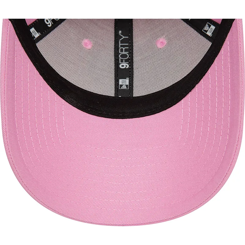 lippikset-kaareva-vaaleanpunainen-snapback-9forty-flawless-new-york-yankees-mlb-new-era