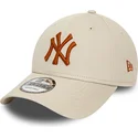 lippikset-kaareva-beige-saadettava-nauha-9forty-league-essential-new-york-yankees-mlb-new-era