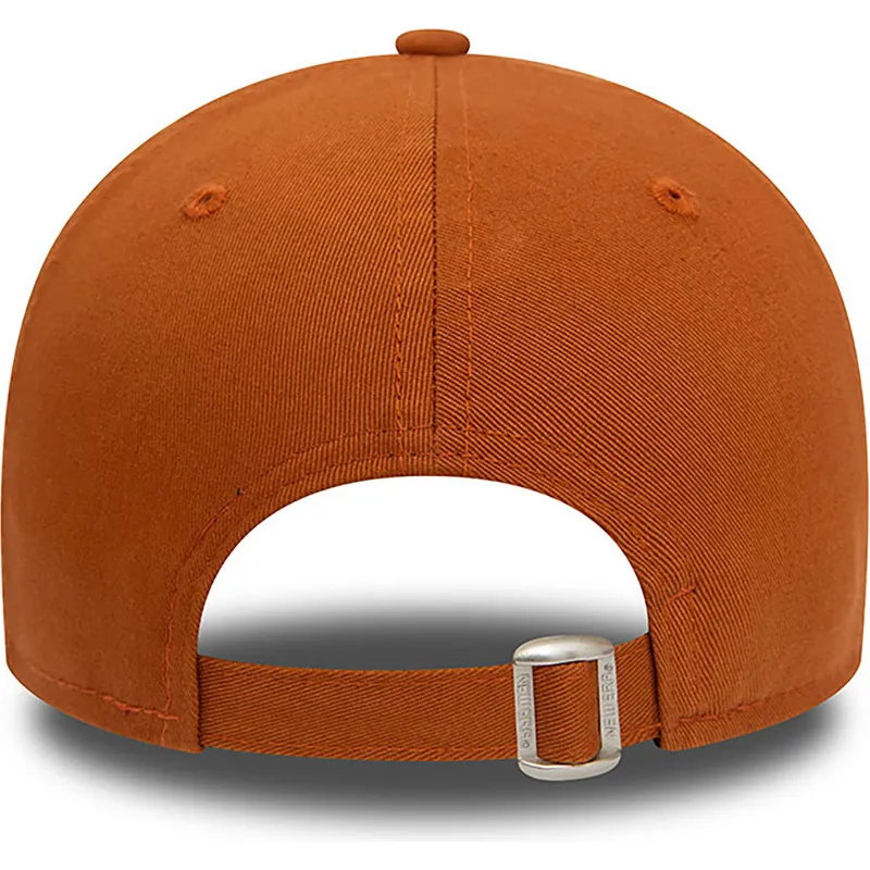 lippikset-kaareva-ruskea-saadettava-nauha-9forty-league-essential-new-york-yankees-mlb-new-era
