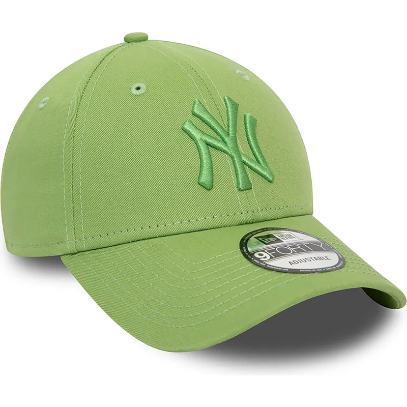 lippikset-kaareva-vihrea-saadettava-nauha-9forty-league-essential-new-york-yankees-mlb-new-era