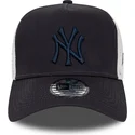 lippikset-kaareva-rekka-laivastonsininen-snapback-a-frame-league-essential-new-york-yankees-mlb-new-era