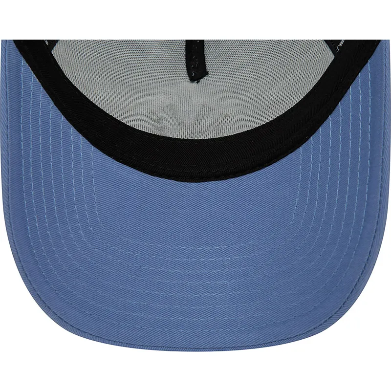 lippikset-kaareva-rekka-sininen-snapback-a-frame-league-essential-new-york-yankees-mlb-new-era