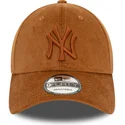 lippikset-kaareva-ruskea-saadettava-nauha-9forty-cord-new-york-yankees-mlb-new-era