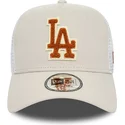 lippikset-kaareva-rekka-beige-snapback-a-frame-boucle-los-angeles-dodgers-mlb-new-era
