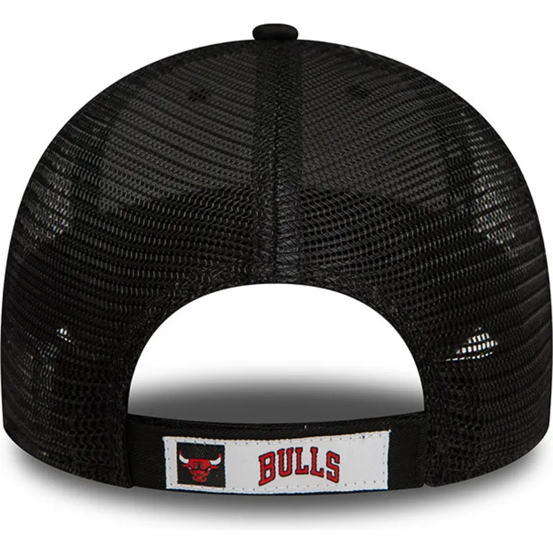 lippikset-kaareva-rekka-musta-saadettava-nauha-9forty-home-field-chicago-bulls-nba-new-era
