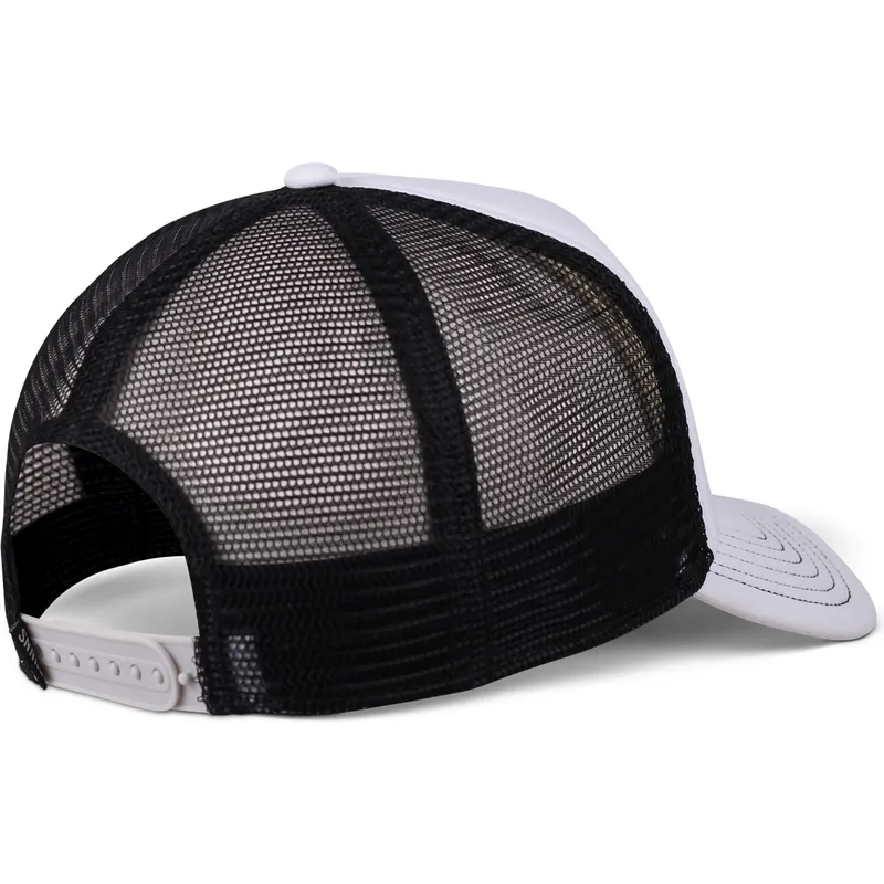 lippikset-kaareva-rekka-valkoinen-snapback-do-nothing-club-hft-dnc-paddy-pad-djinns