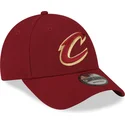 lippikset-kaareva-punainen-saadettava-nauha-9forty-the-league-cleveland-cavaliers-nba-new-era