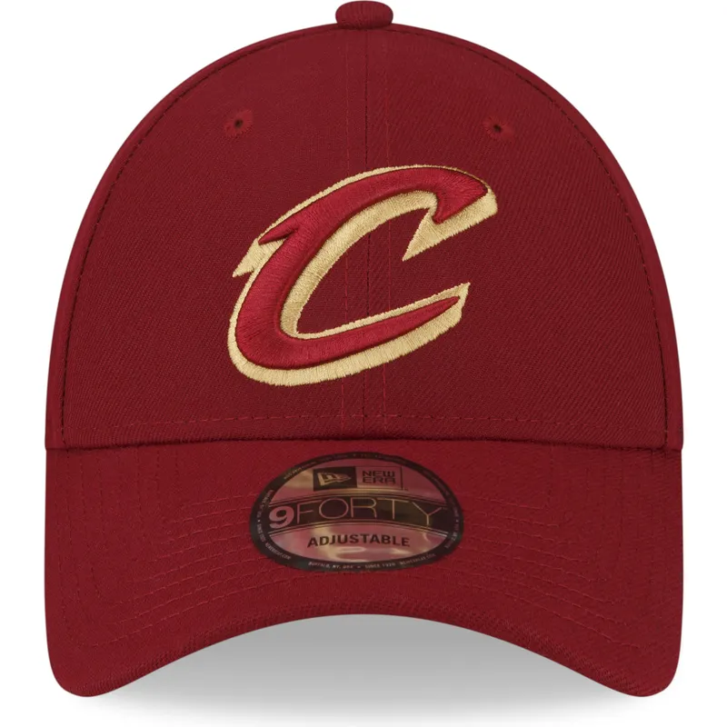 lippikset-kaareva-punainen-saadettava-nauha-9forty-the-league-cleveland-cavaliers-nba-new-era