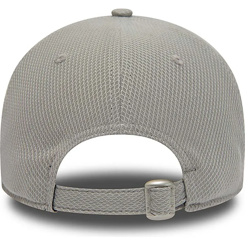 lippikset-kaareva-harmaa-saadettava-nauha-9forty-diamond-era-essential-new-york-yankees-mlb-new-era