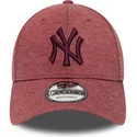 lippikset-kaareva-punainen-saadettava-nauha-9forty-jersey-essential-new-york-yankees-mlb-new-era