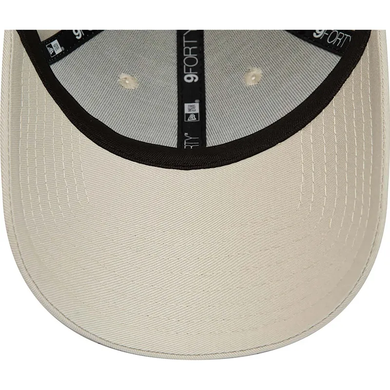 cap-kaareva-beige-adjustable-strap-9forty-repreve-league-essential-new-york-yankees-mlb-new-era cap-kaareva-beige-adjustable-strap-9forty-repreve-league-essential-new-york-yankees-mlb-new-era