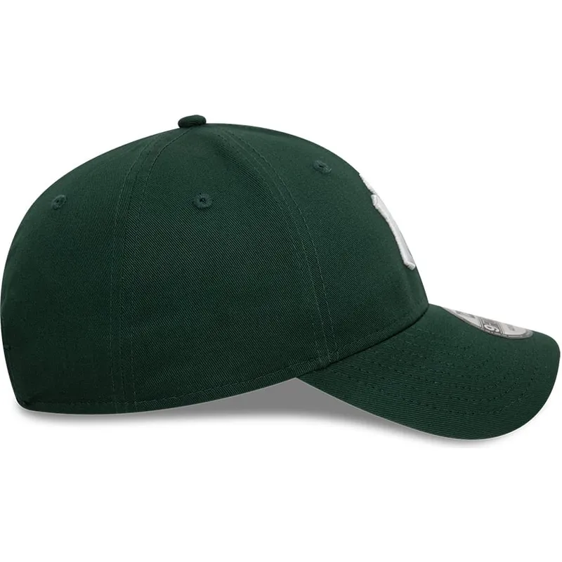 cap-kaareva-green-adjustable-strap-9forty-league-essential-new-york-yankees-mlb-new-era cap-kaareva-green-adjustable-strap-9forty-league-essential-new-york-yankees-mlb-new-era