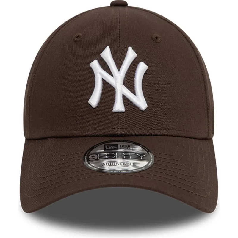 lippikset-kaareva-ruskea-saadettava-nauha-9forty-league-essential-new-york-yankees-mlb-new-era