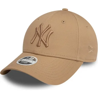 Lippikset kaareva ruskea säädettävä nauha 9FORTY League Essential New York Yankees MLB New Era