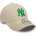 lippikset-kaareva-beige-saadettava-nauha-9forty-league-essential-new-york-yankees-mlb-new-era